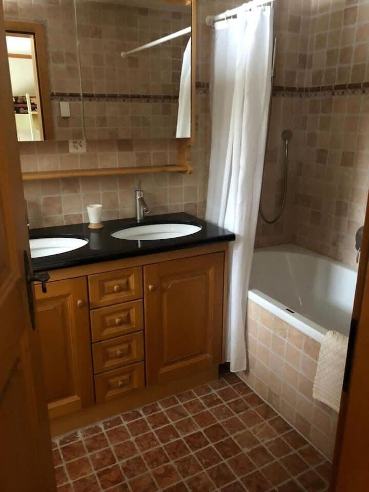 Spa Chalet in Ground Floor Cozy Duplex
