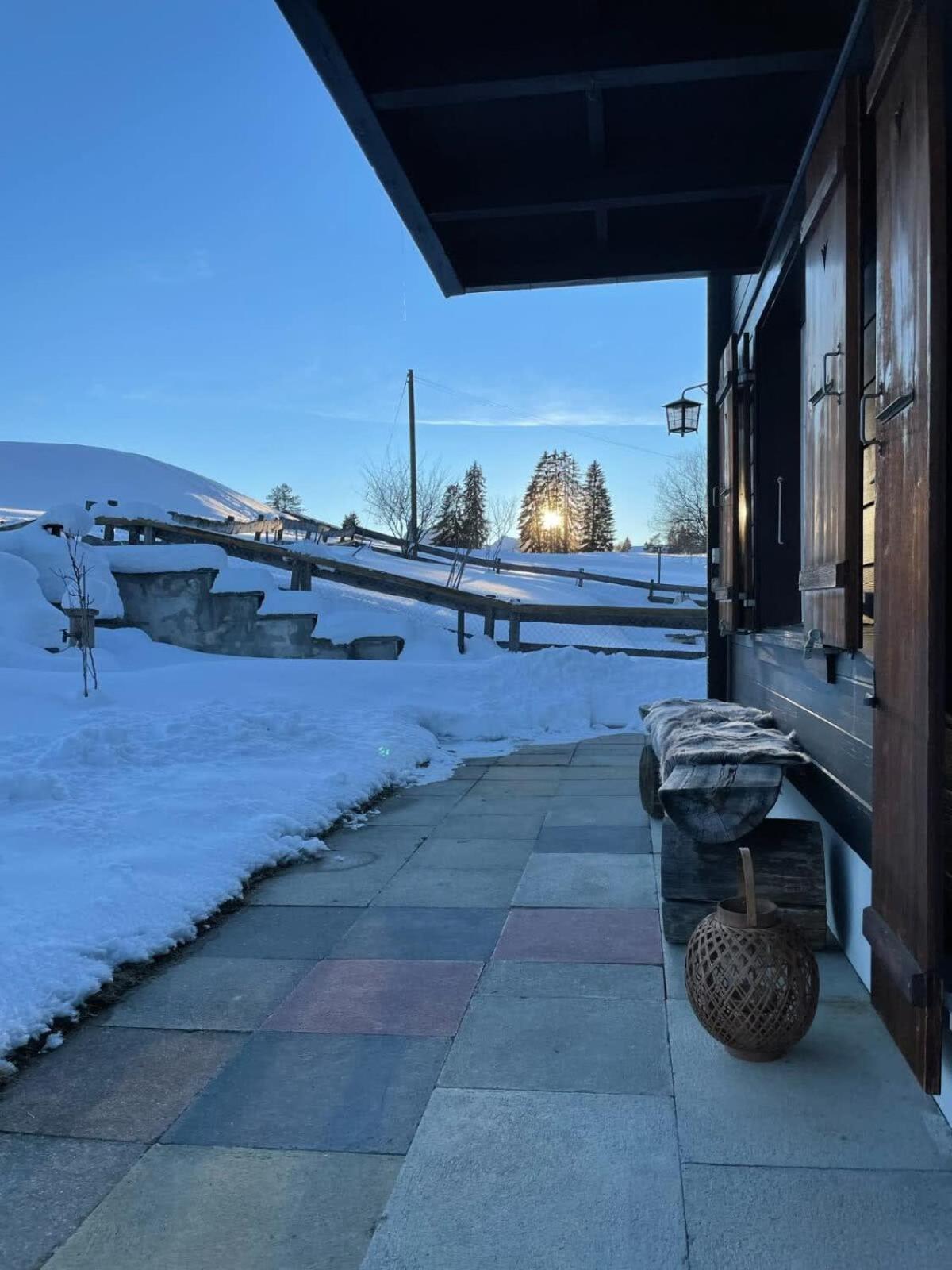 Lovely 4 Bedroom Chalet Great for Ski Holiday
