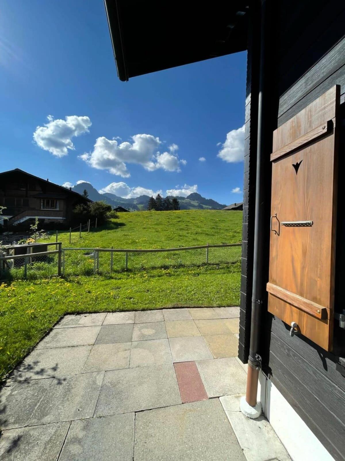 Lovely 4 Bedroom Chalet Great for Ski Holiday