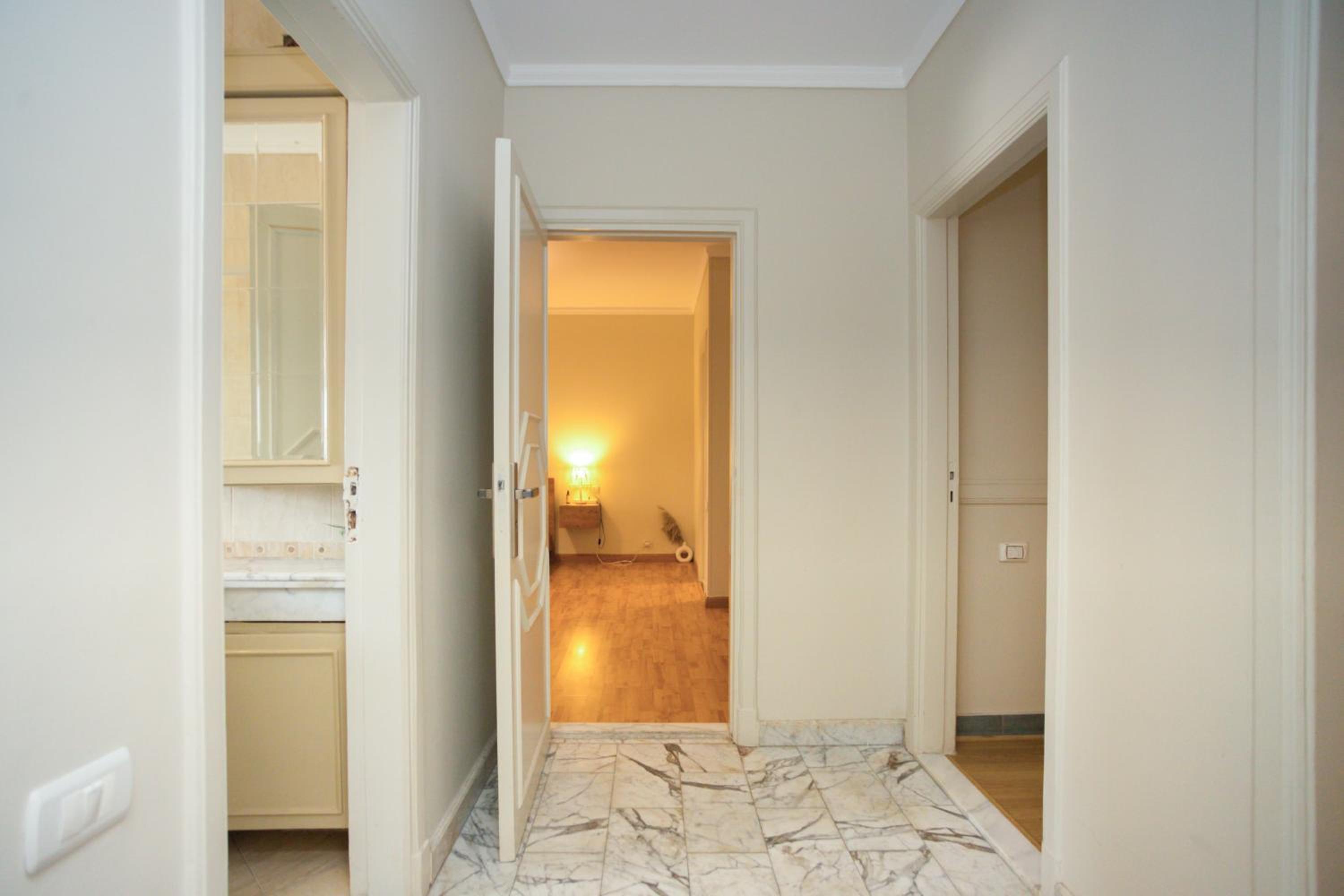 Central Apartment in Mohandseen