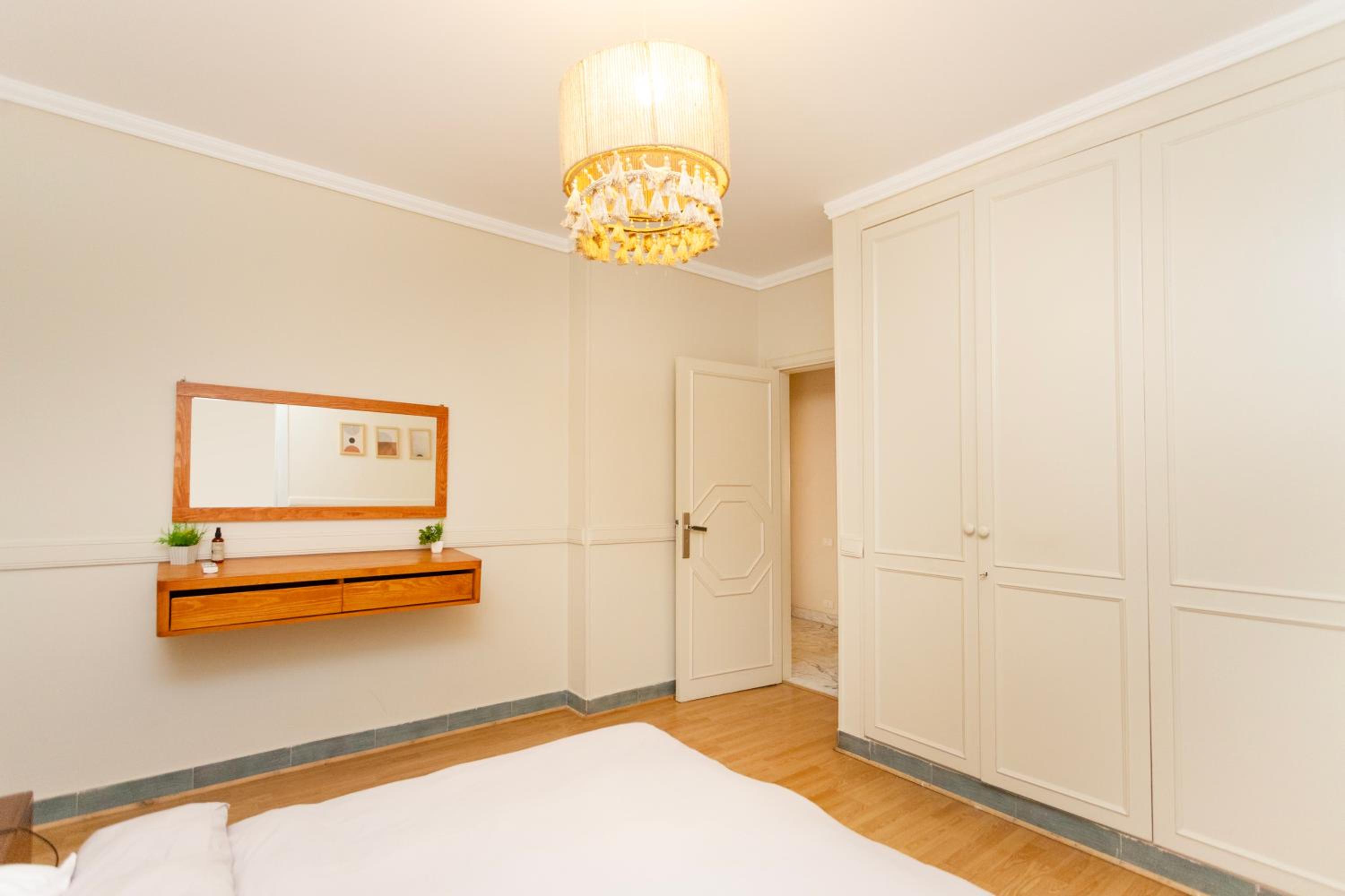 Central Apartment in Mohandseen