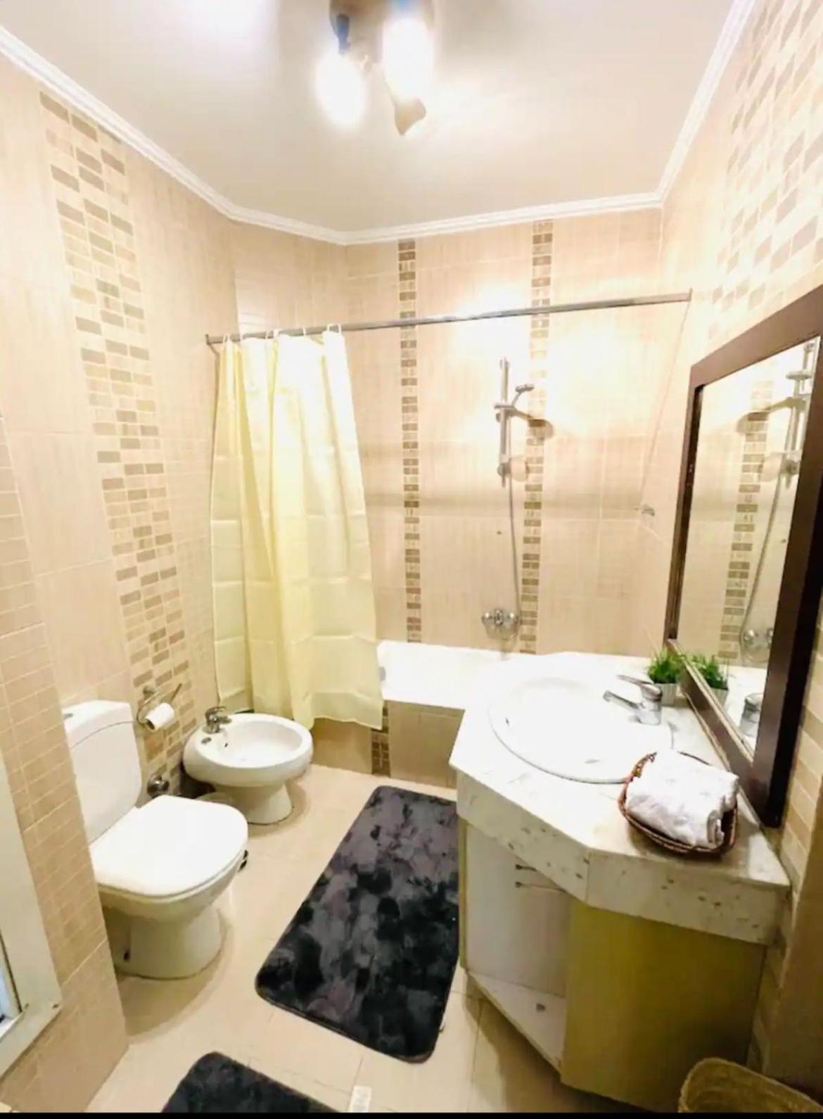 Central Apartment in Mohandseen