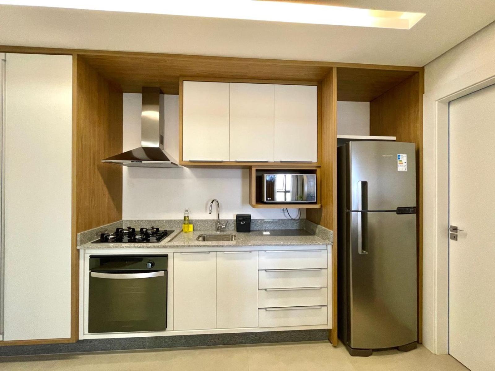 Flat de Luxo, Alto, Próximo ao Shopping