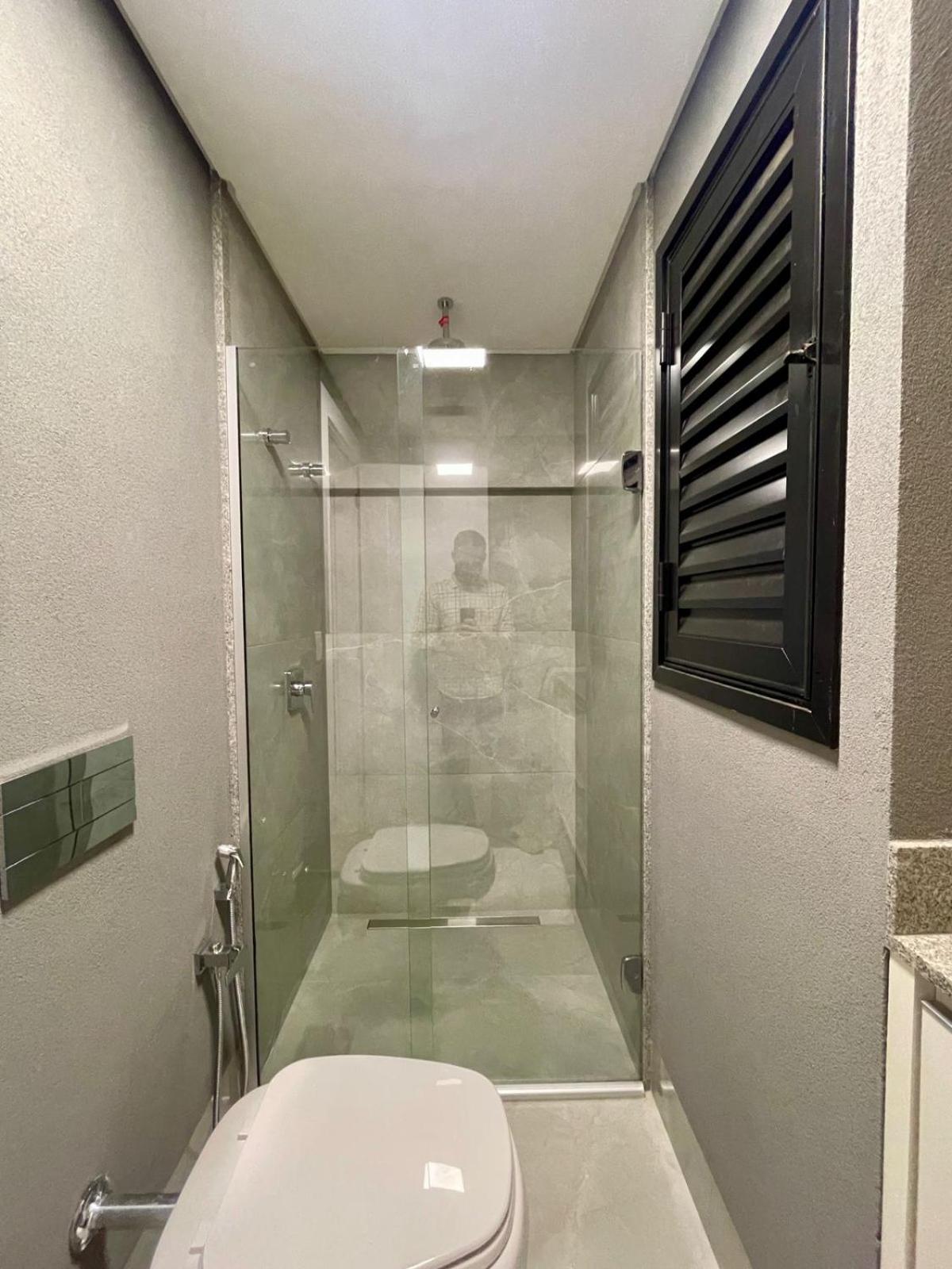 Flat de Luxo, Alto, Próximo ao Shopping