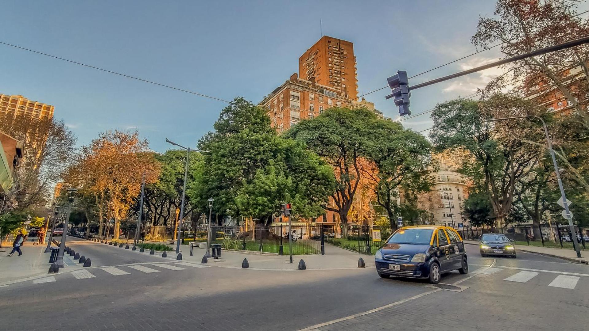 Luminoso y silencioso Recoleta