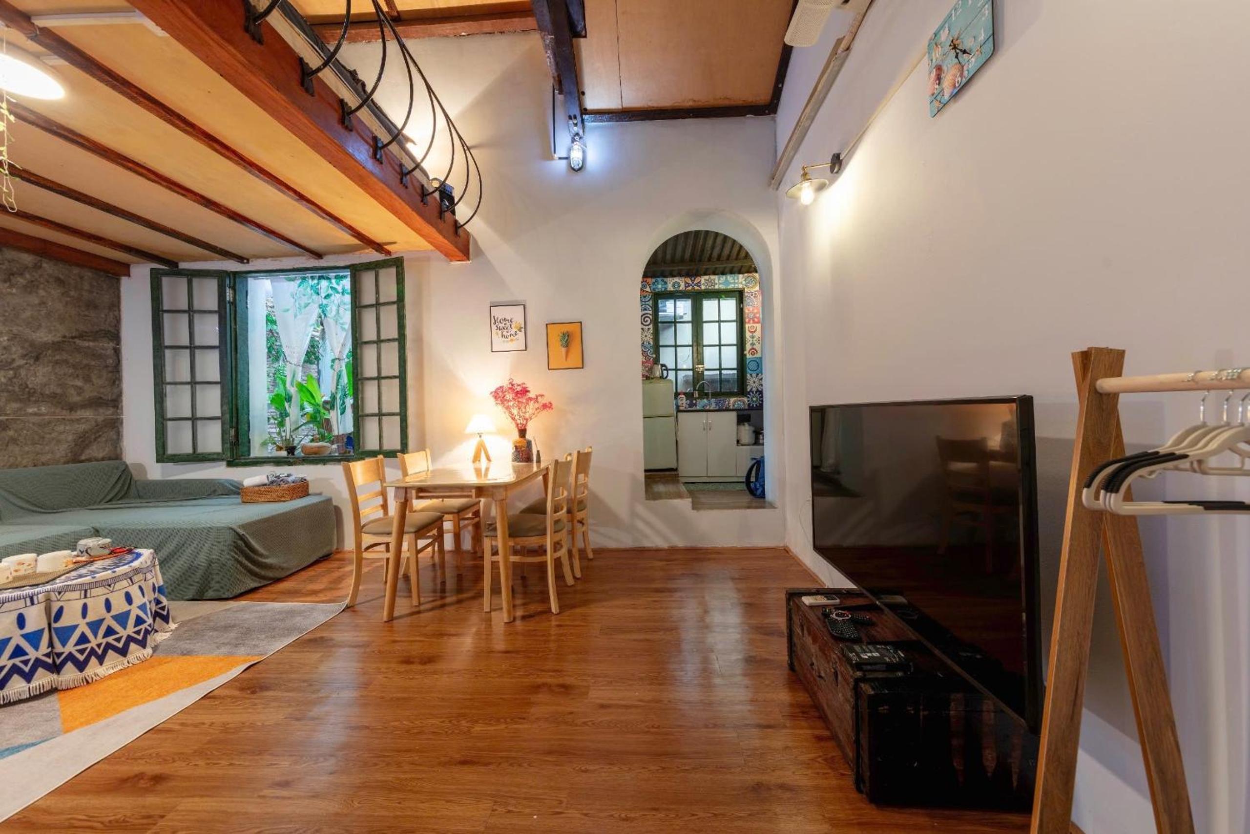 Lotus little house Hanoi