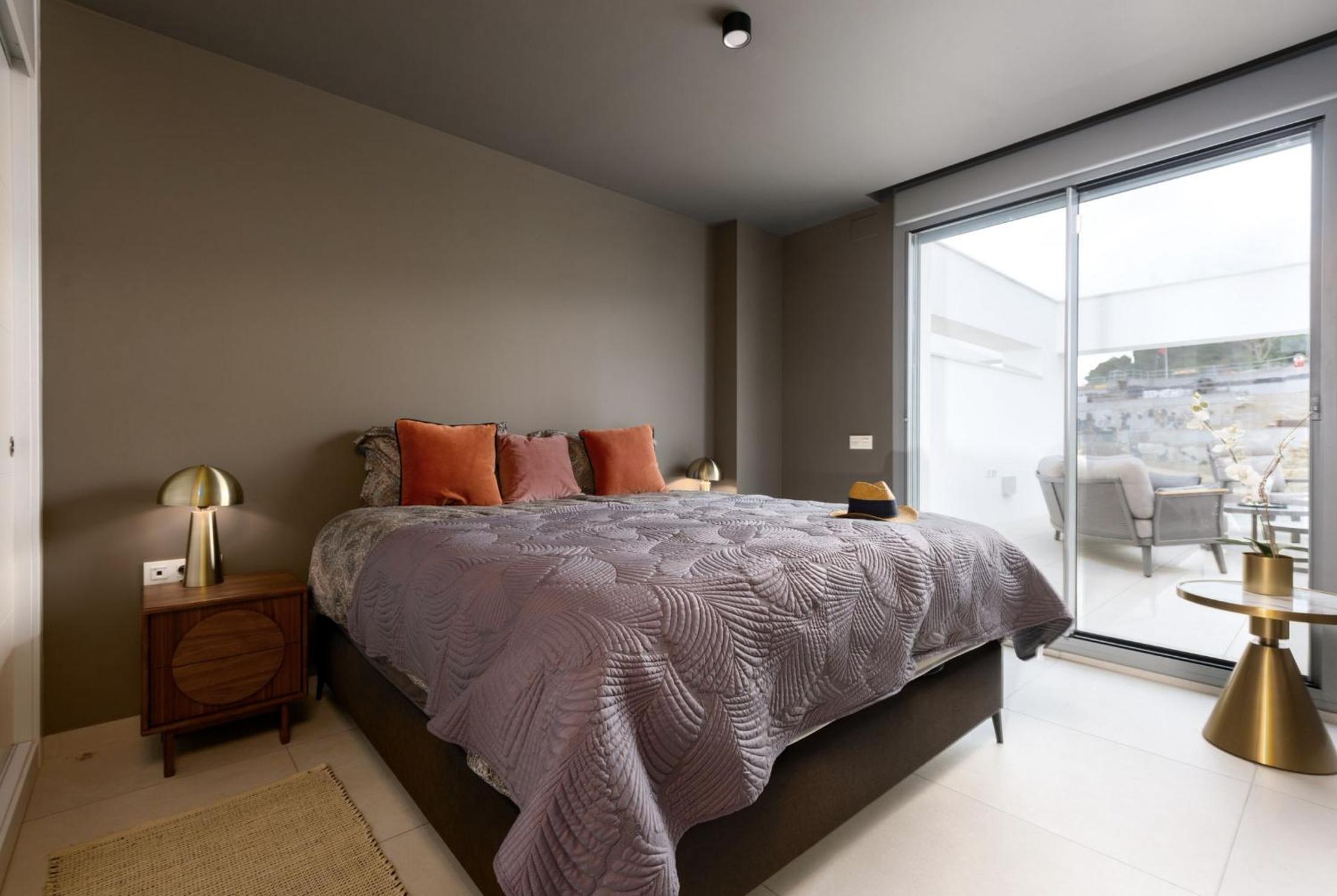 3065 Luxury apartment in the heart of Elviria view 2