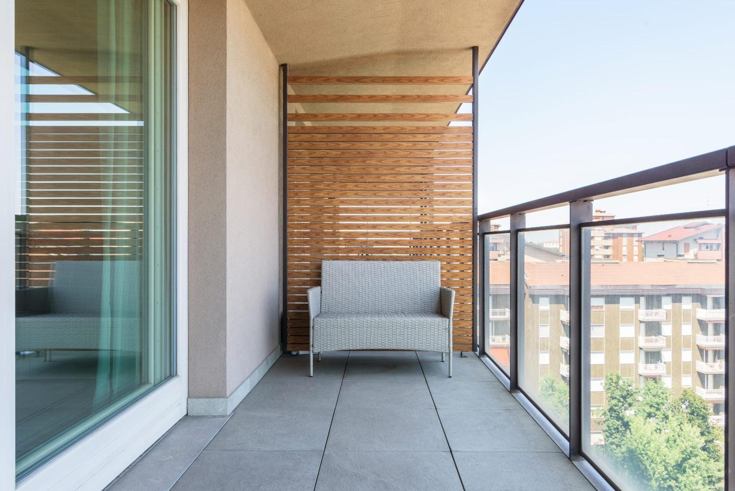 Luxury flat with pool gym spa parking - Unit9B