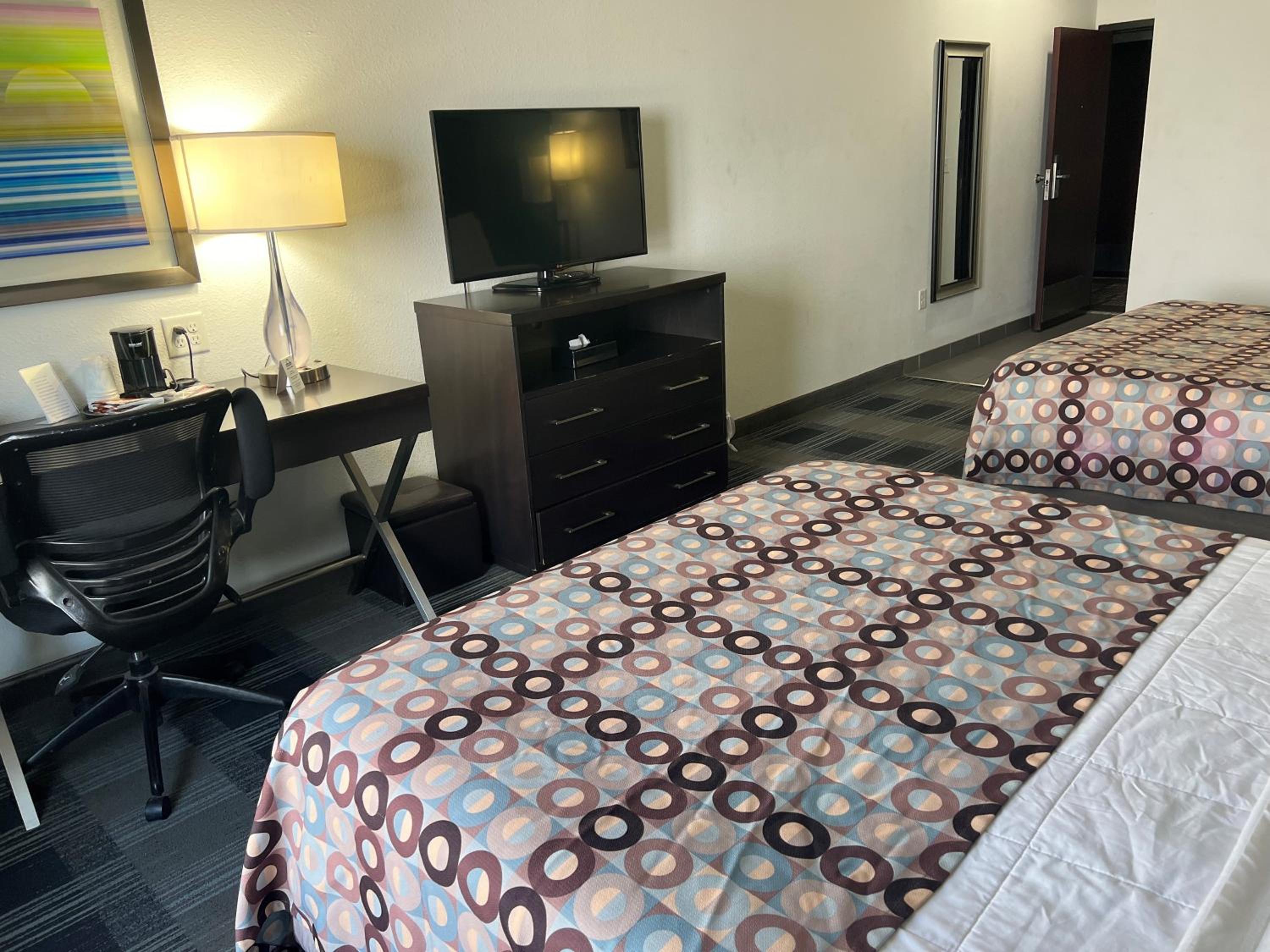 Days Inn by Wyndham Alva