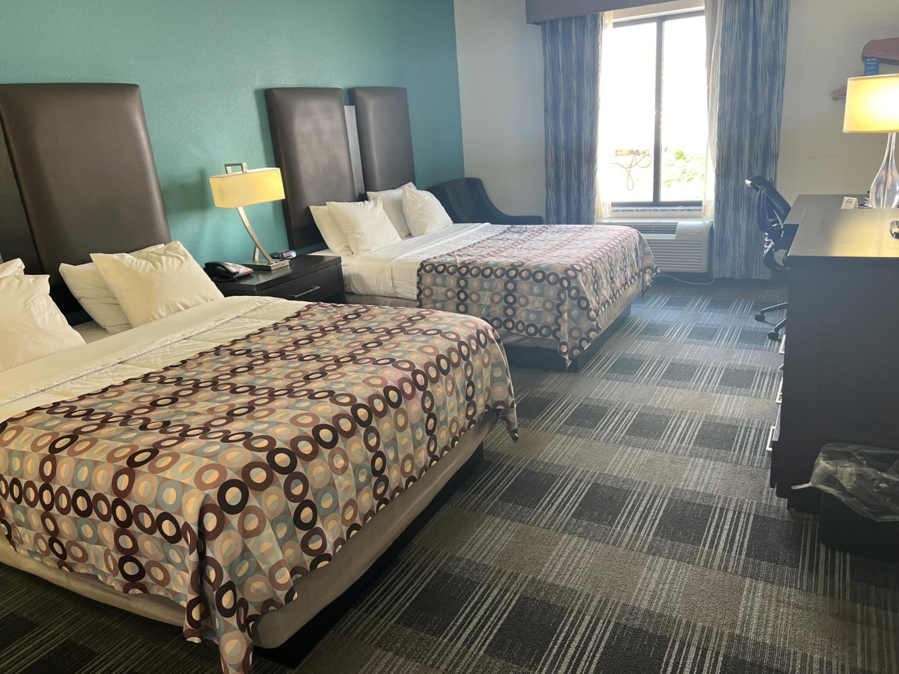 Days Inn by Wyndham Alva