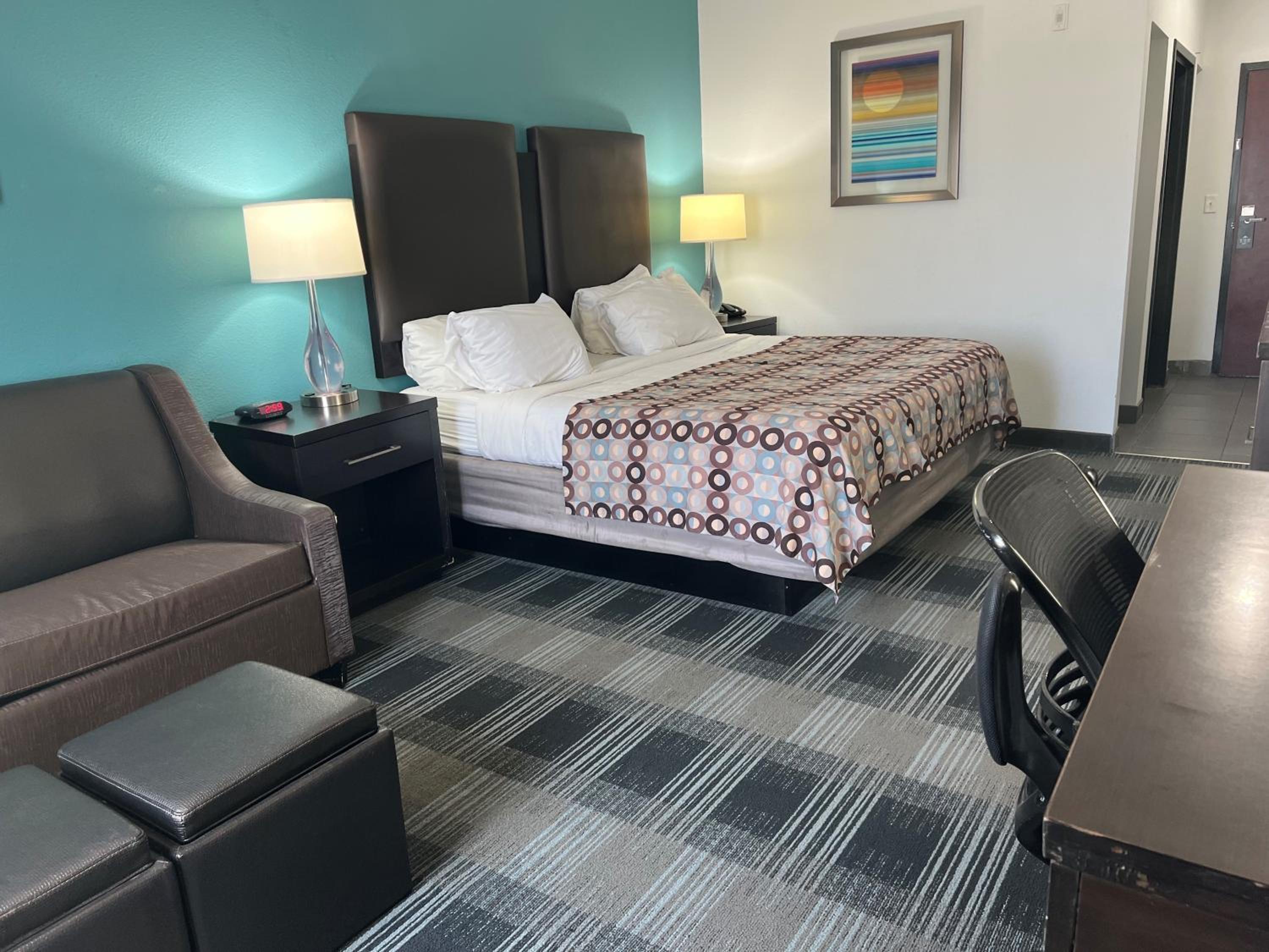 Days Inn by Wyndham Alva
