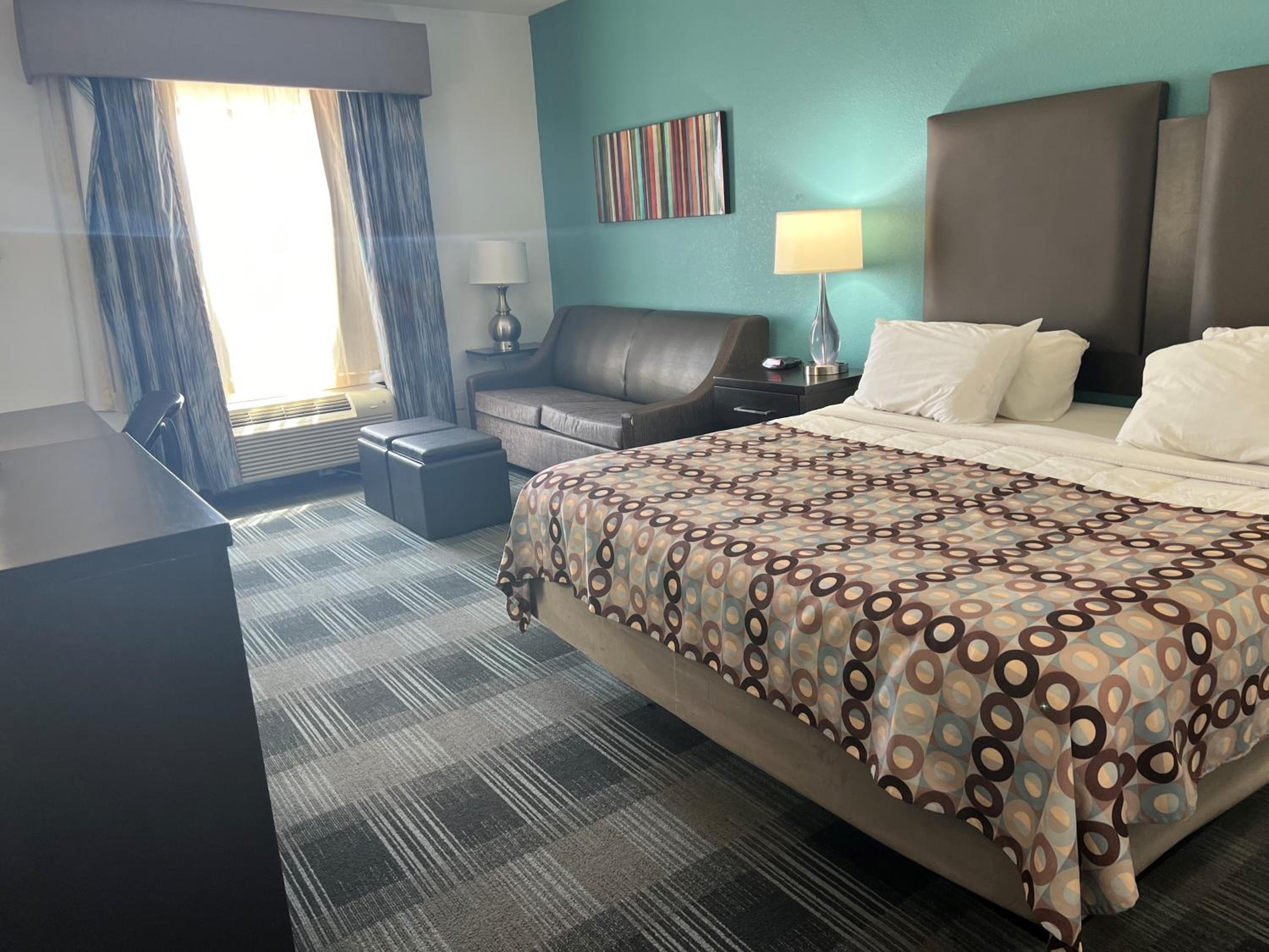Days Inn by Wyndham Alva