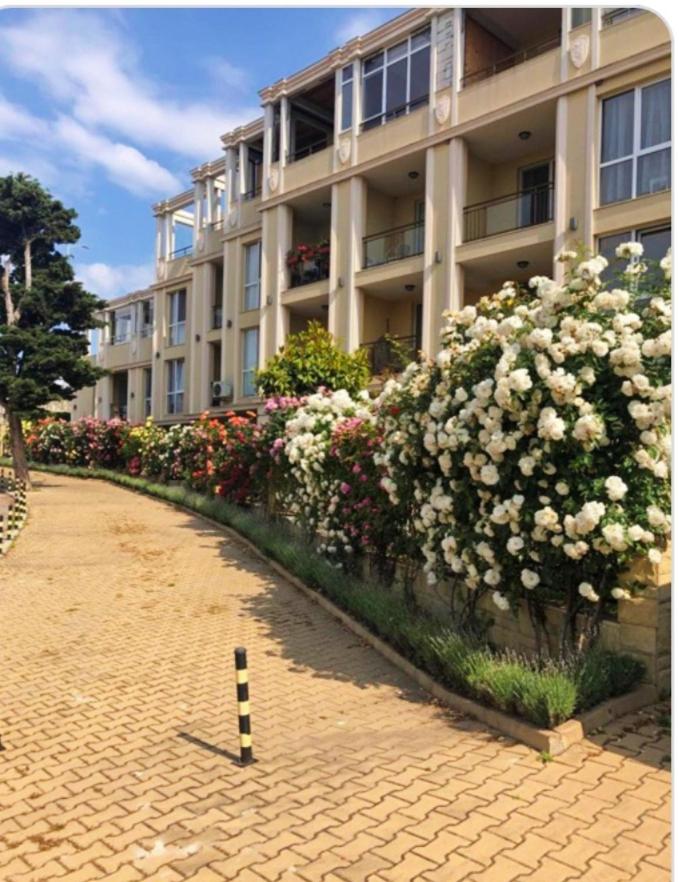 Seaside Garden Apartment