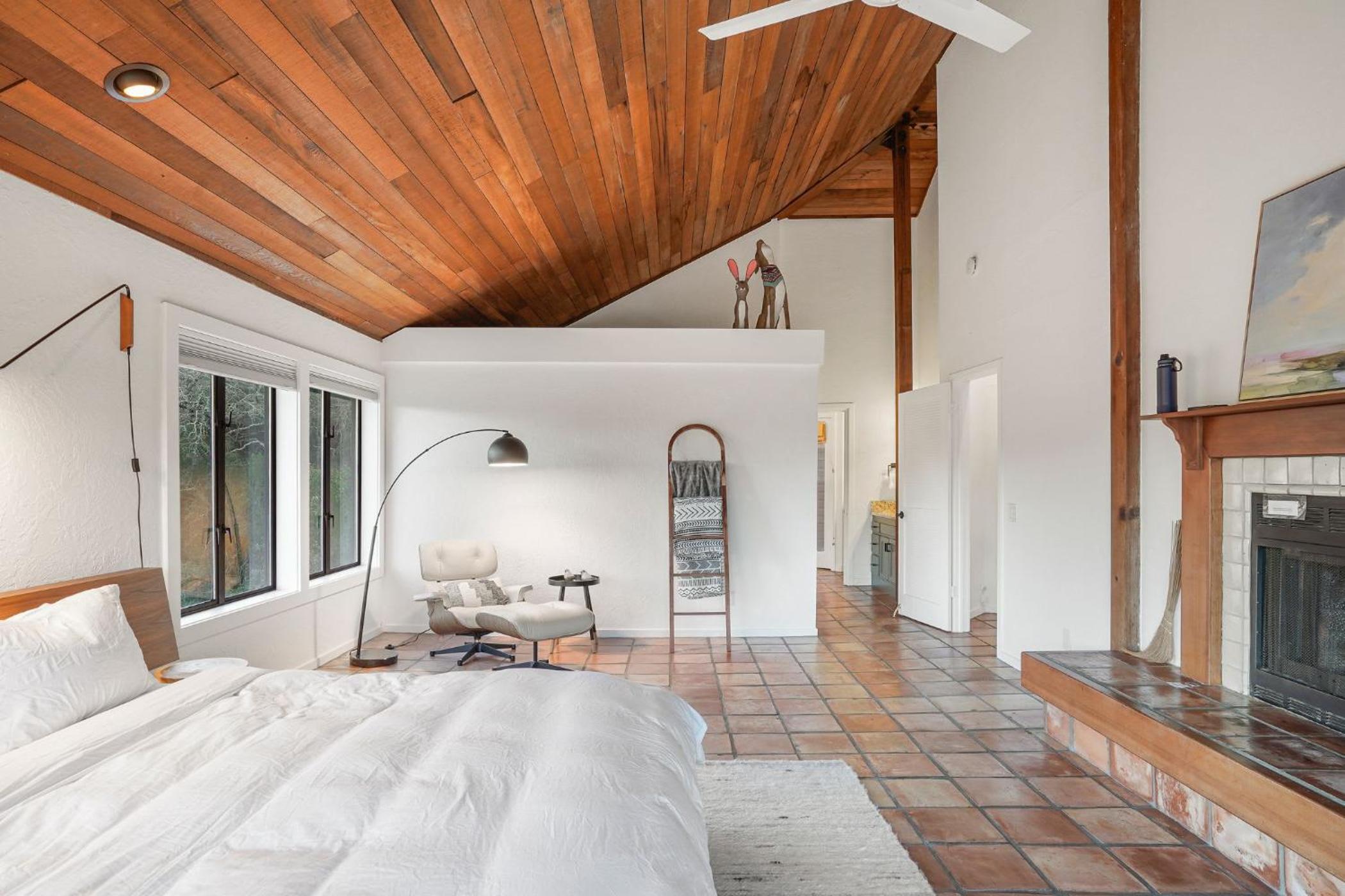 Tranquil Sonoma Retreat by Kohmsa Stays