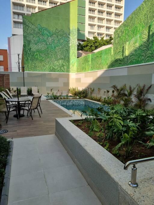 Apartamento na Lapa com 28m próximo ao Allianz Parque