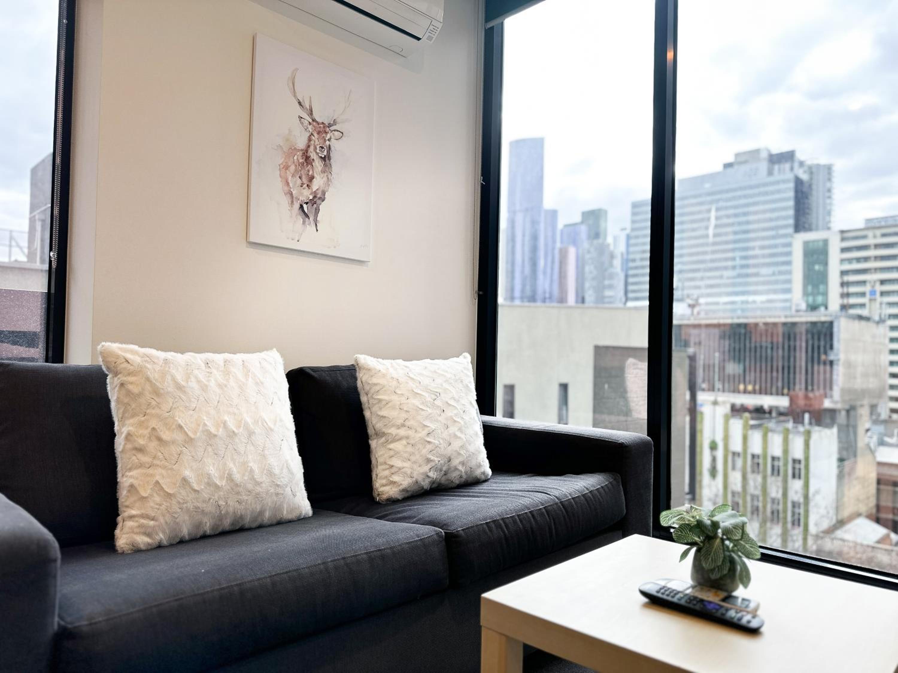 City Central 2BR Retreat on Chinatown Bourke Street