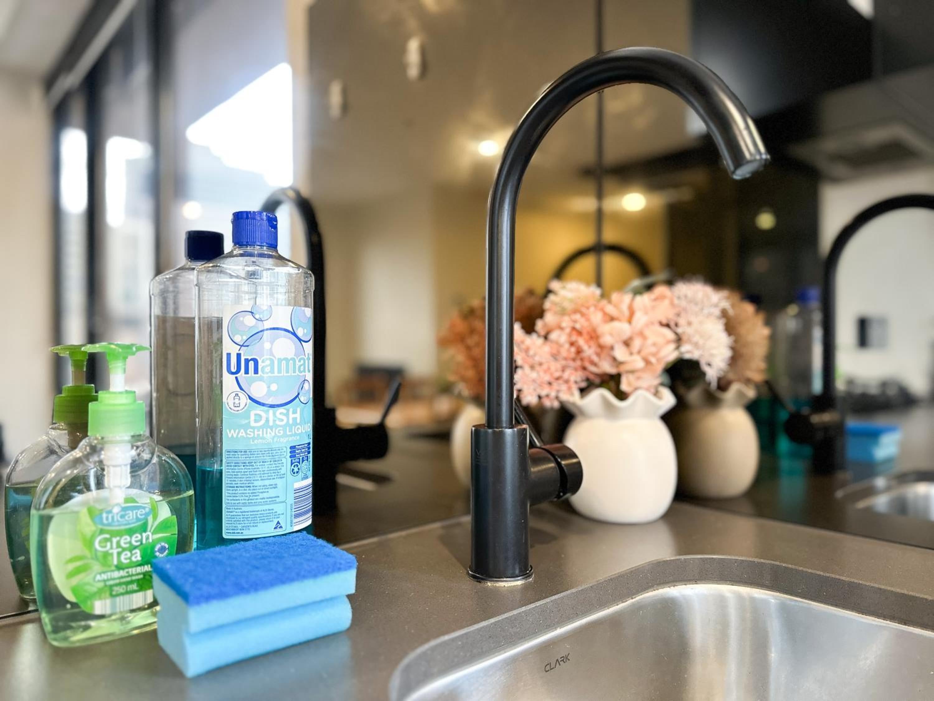 City Central 2BR Retreat on Chinatown Bourke Street