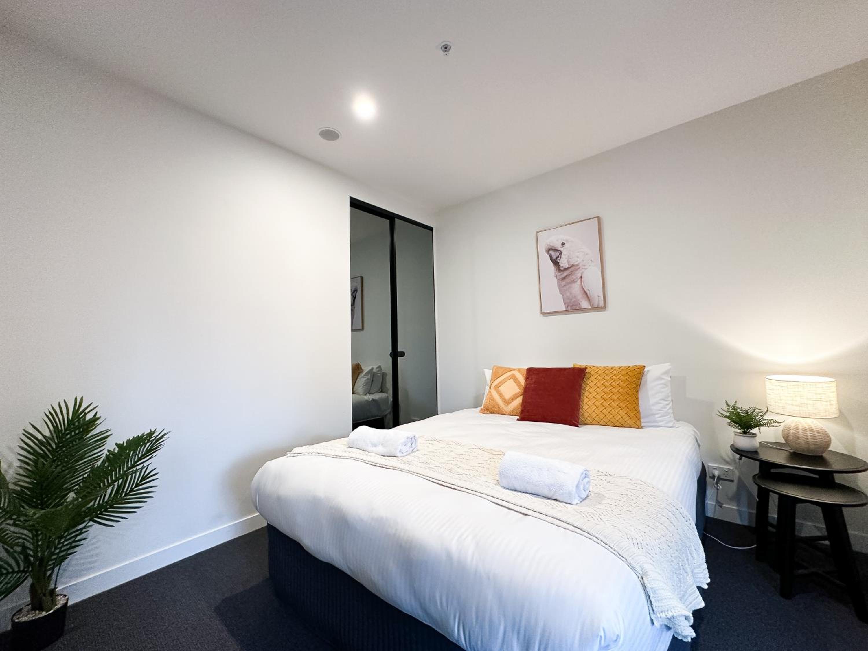City Central 2BR Retreat on Chinatown Bourke Street