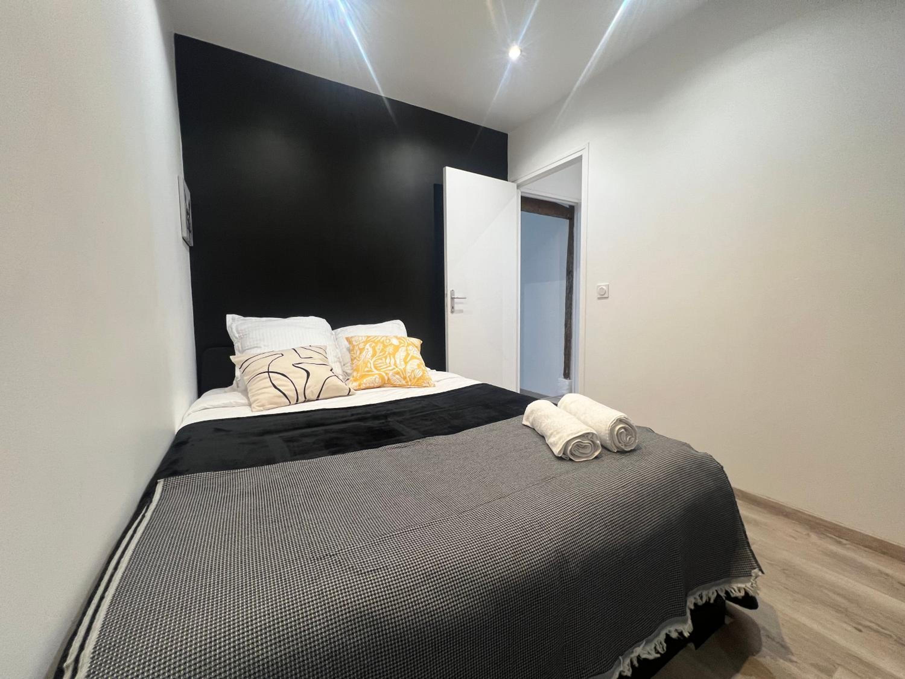 Home Sweet Home Batignolles 1 Bedroom - N37