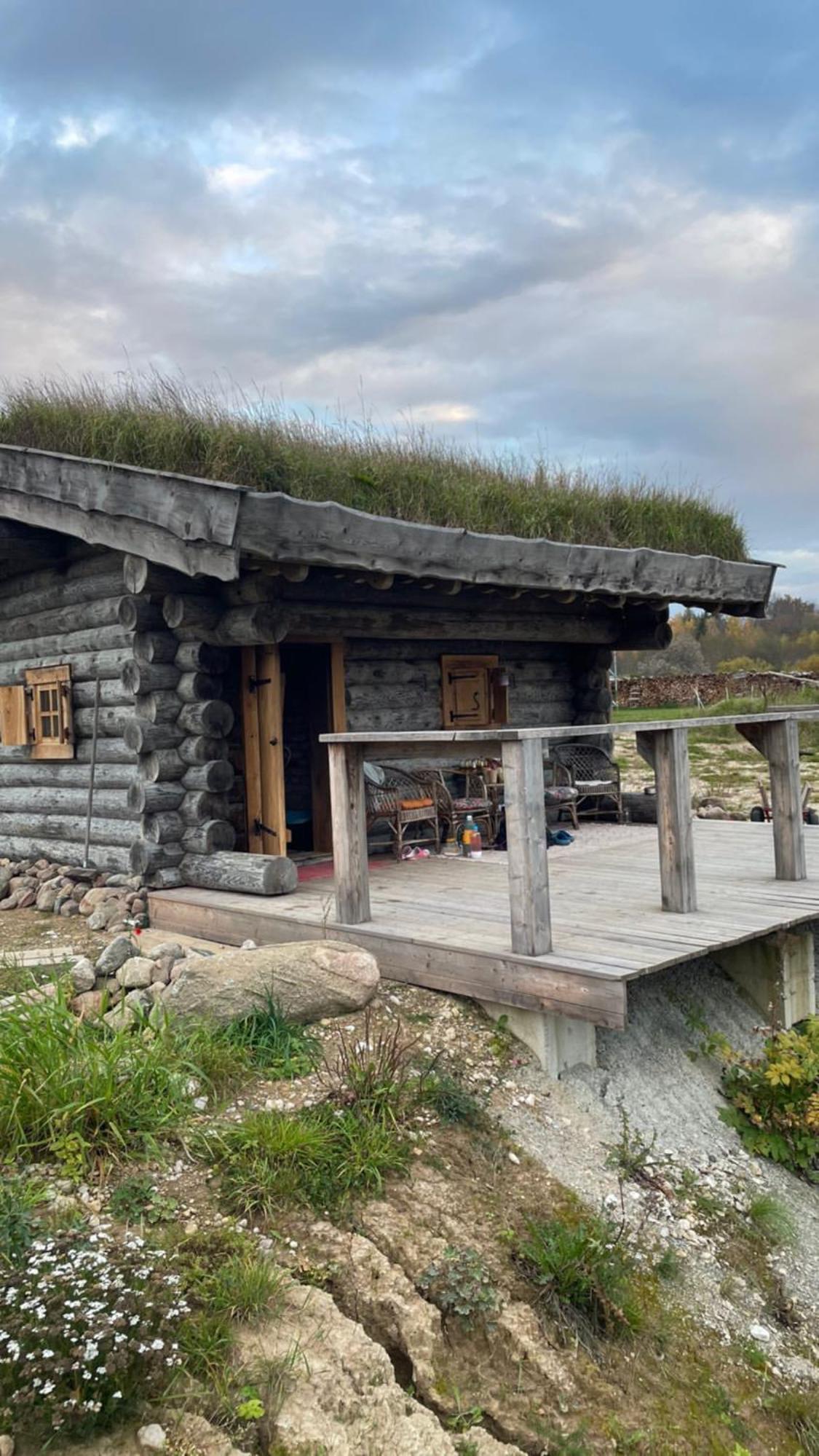 Ülase Riverside Lodge Sleeps 20 and Optional Smoke Sauna