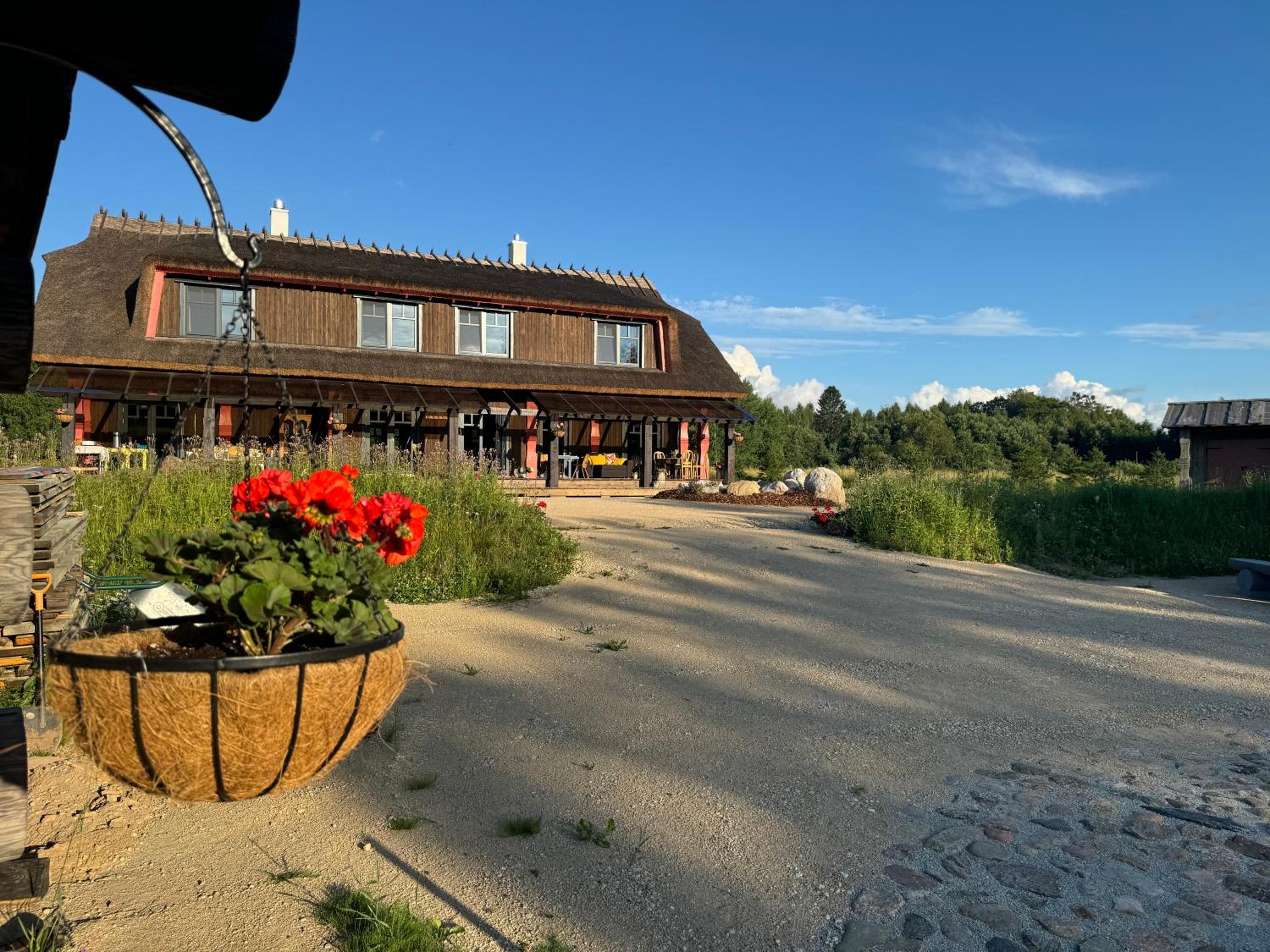 Ülase Riverside Lodge Sleeps 20 and Optional Smoke Sauna