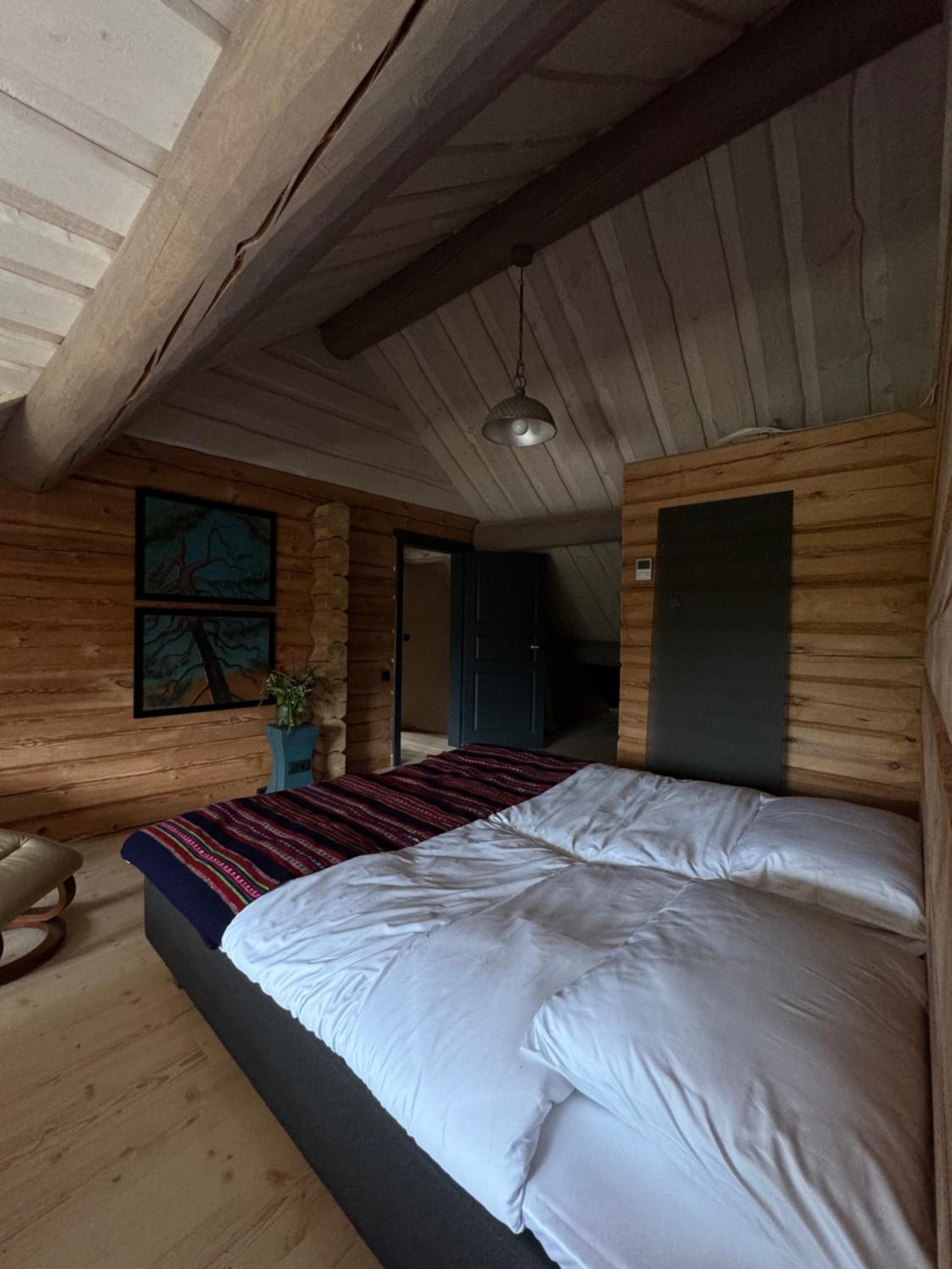 Ülase Riverside Lodge Sleeps 20 and Optional Smoke Sauna