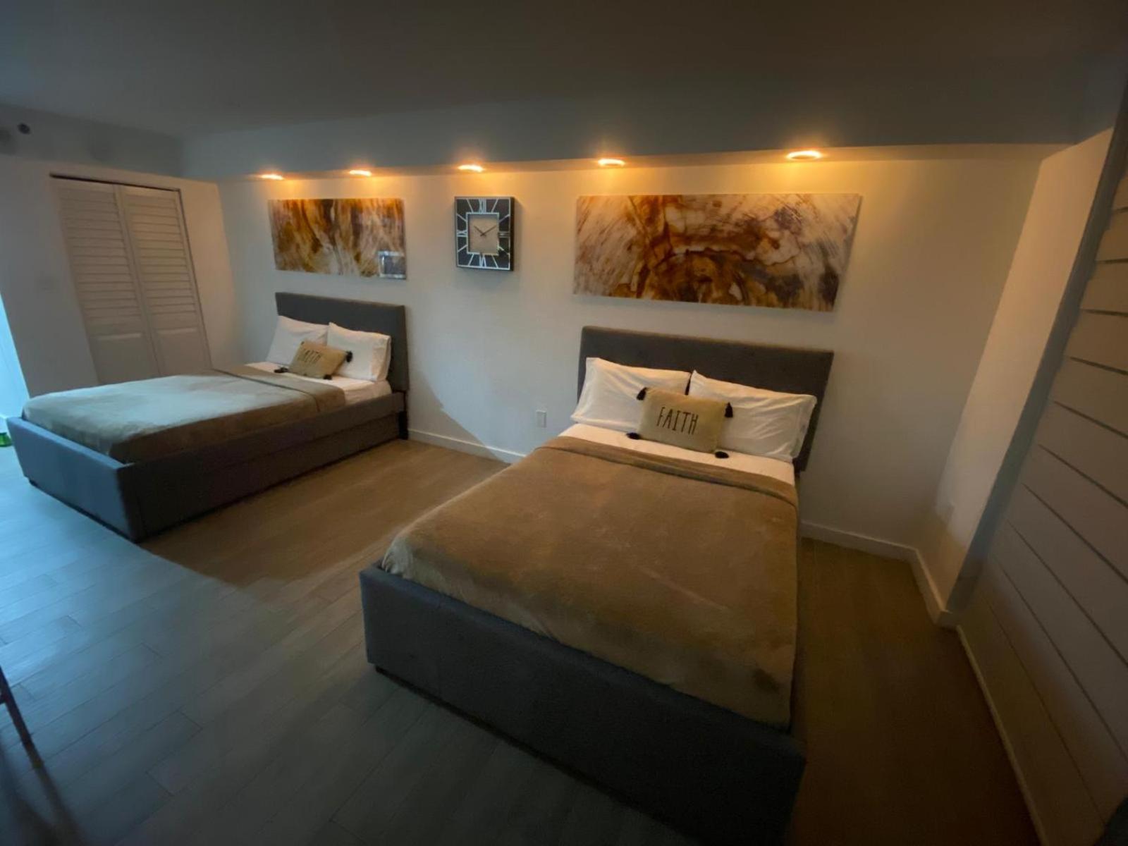 High Rise Brickell Modern Studio