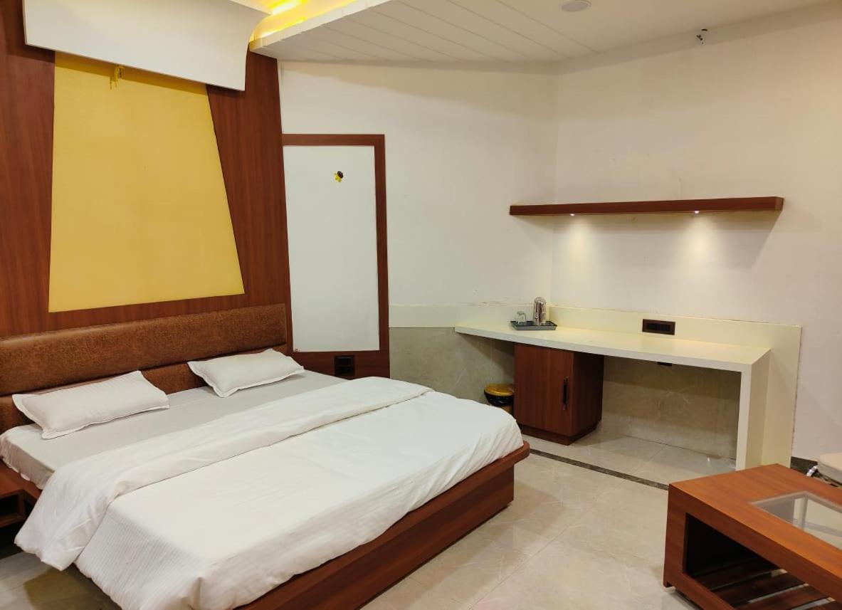 Krishnam Resort