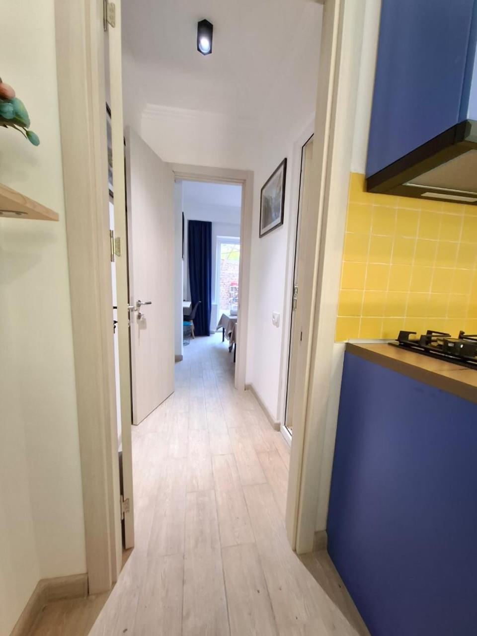 Style Apartment with Courtyard