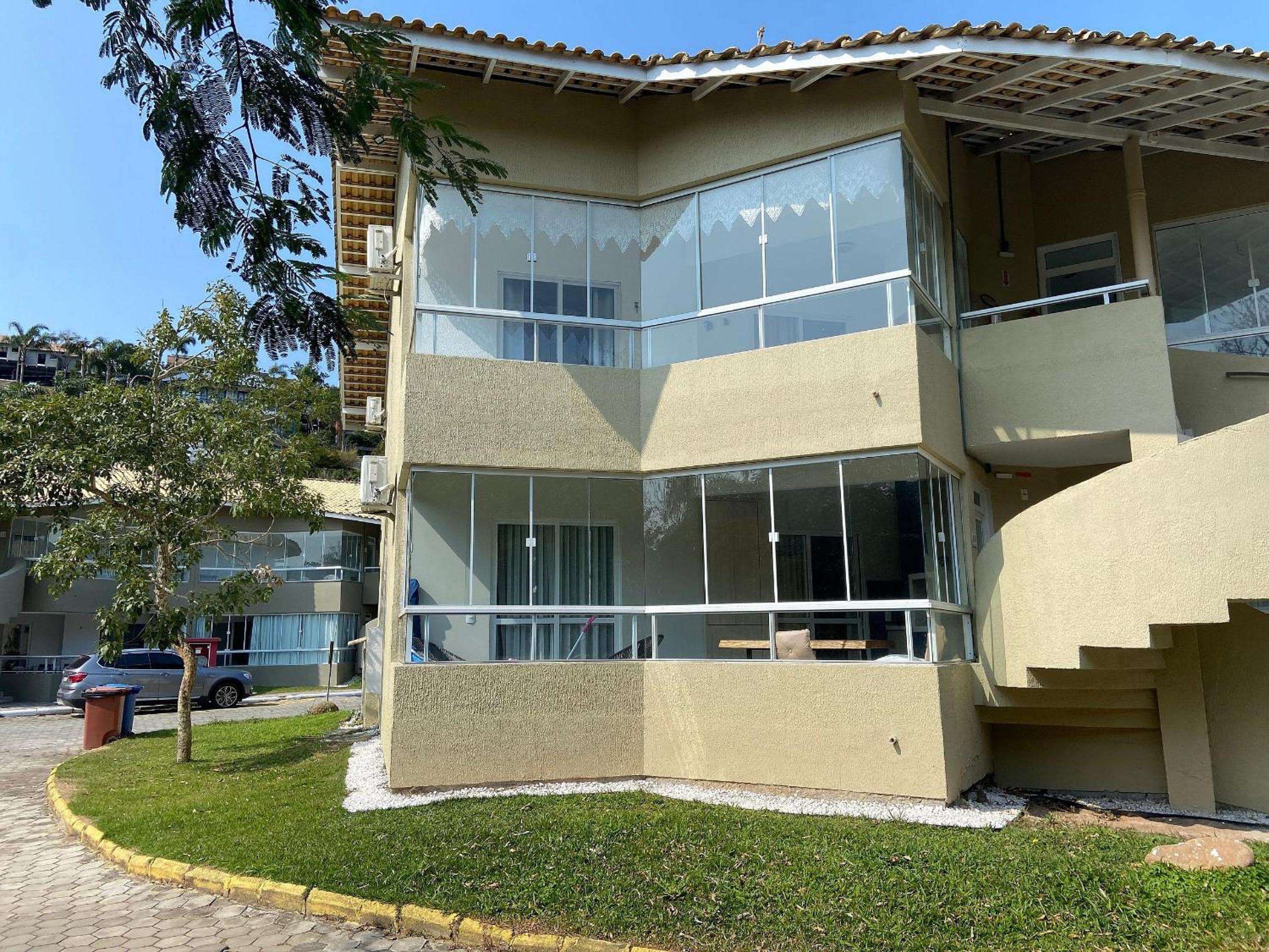 Res. Solar das Bromélias