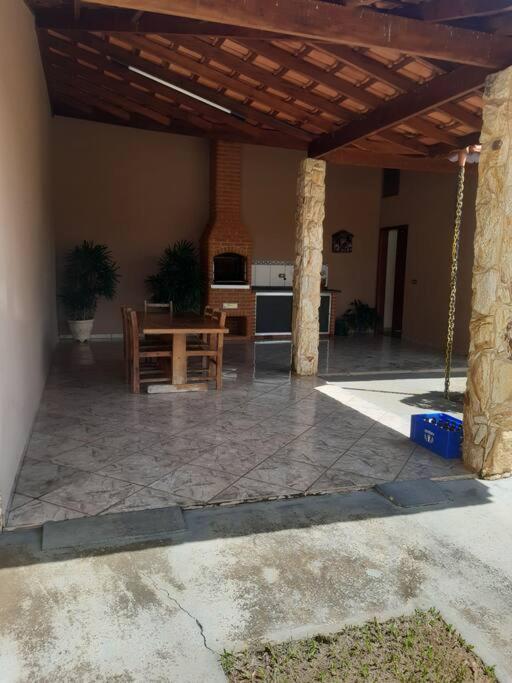 Casa Com Varanda Gourmet