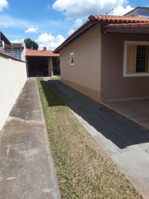 Casa Com Varanda Gourmet