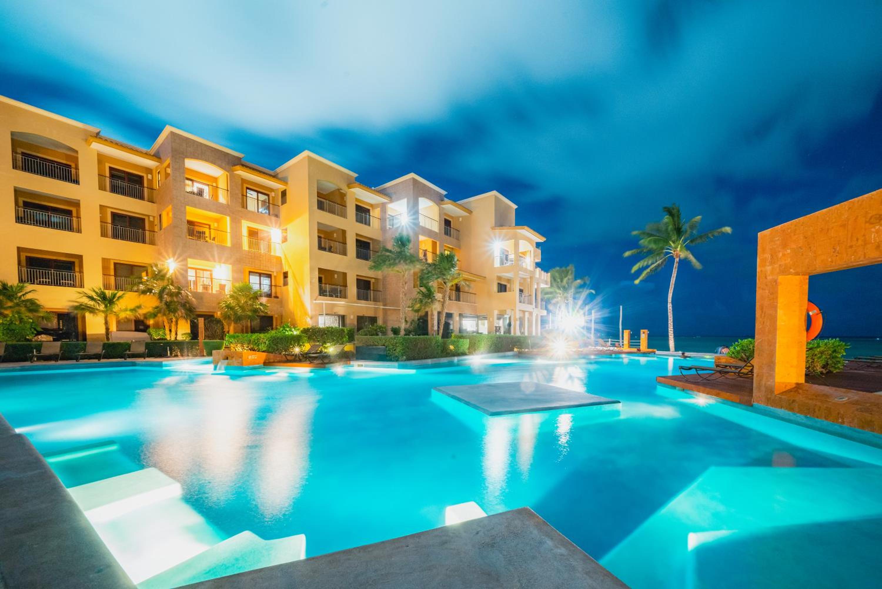 Condo Surf 408 - Beachfront Stunning Ocean View Penthouse - at El Faro condo