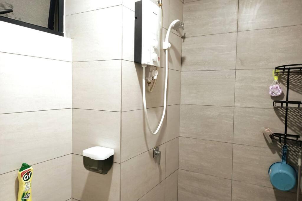 Residensi Rampai 2 - lake view in setapak