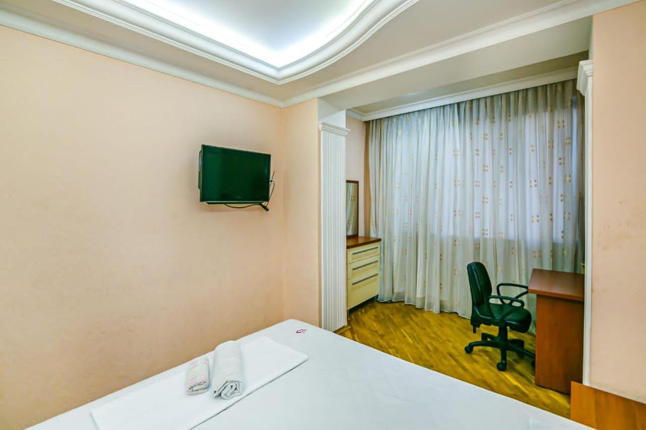 Apartment Theater
