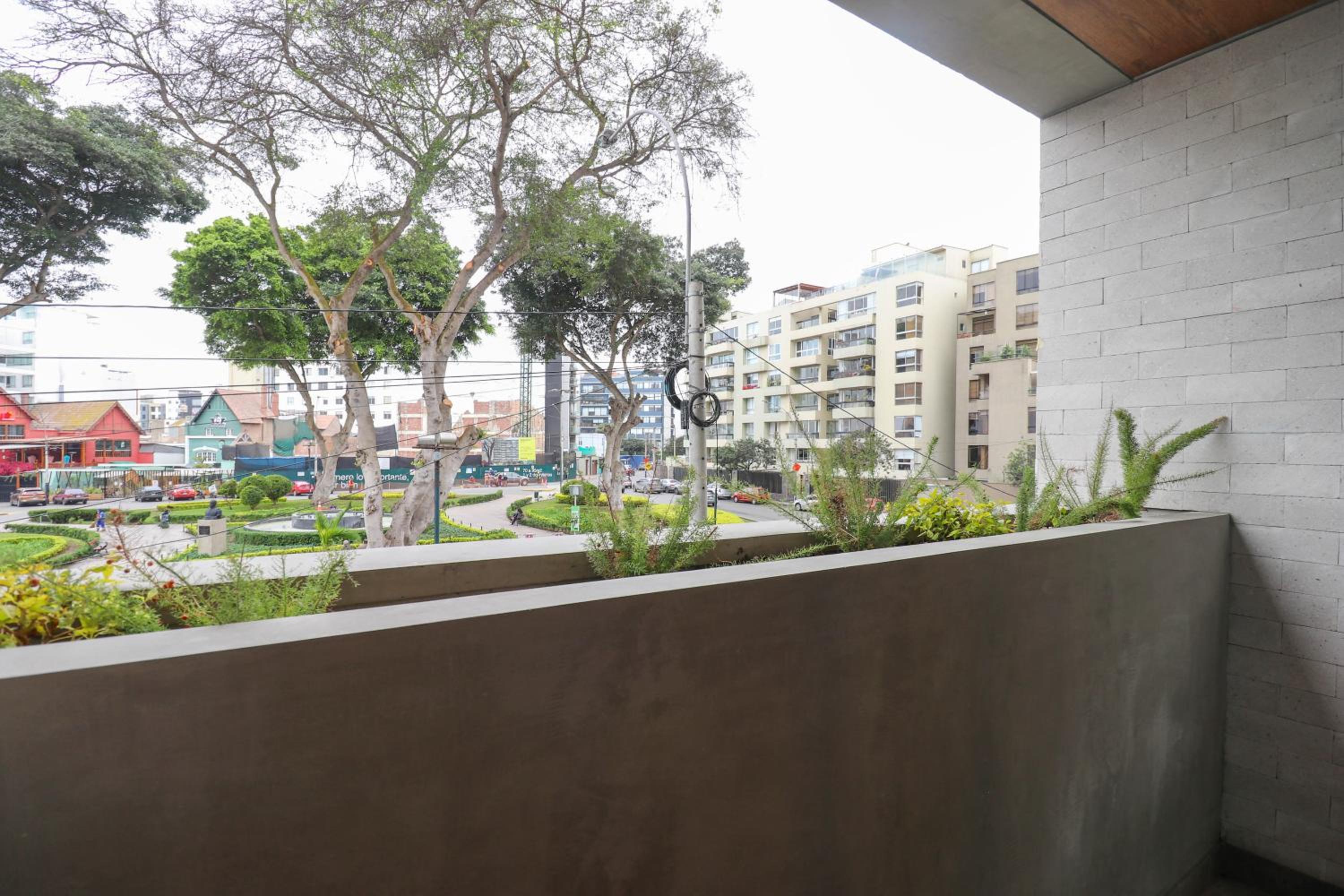 Majestic Duplex in Miraflores