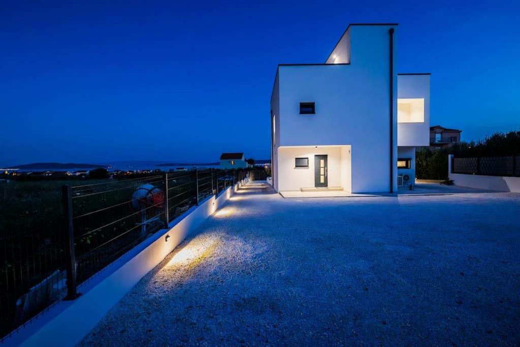 Villa Seascape with private pool view 5