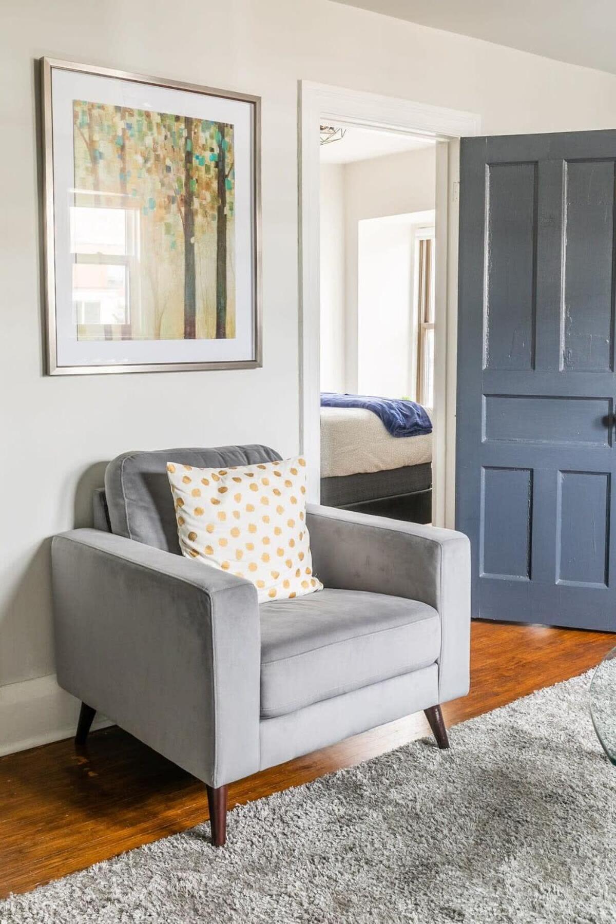 Stylish 1BR Apartment - Heart of James South Hamilton
