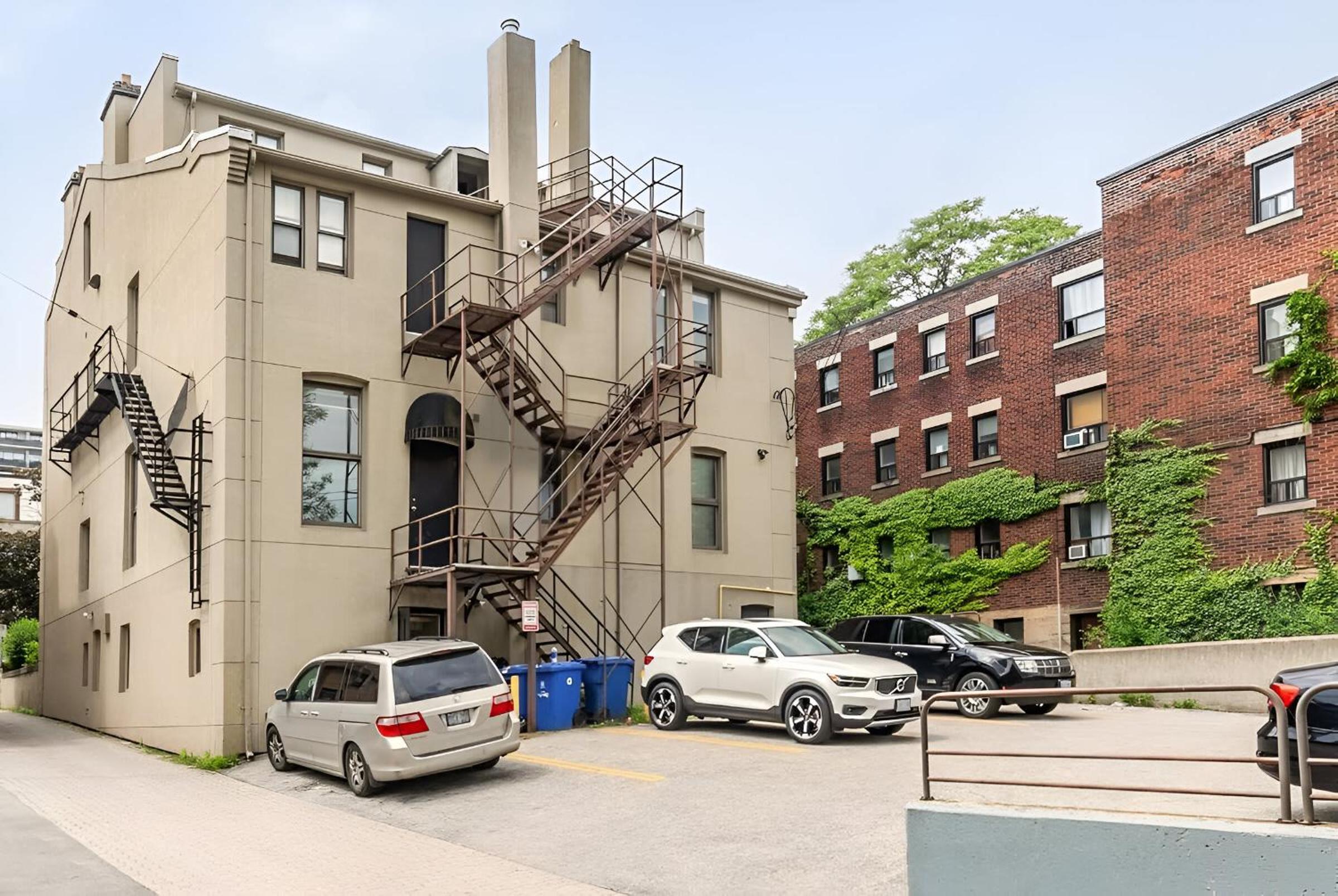 Stylish 1BR Apartment - Heart of James South Hamilton