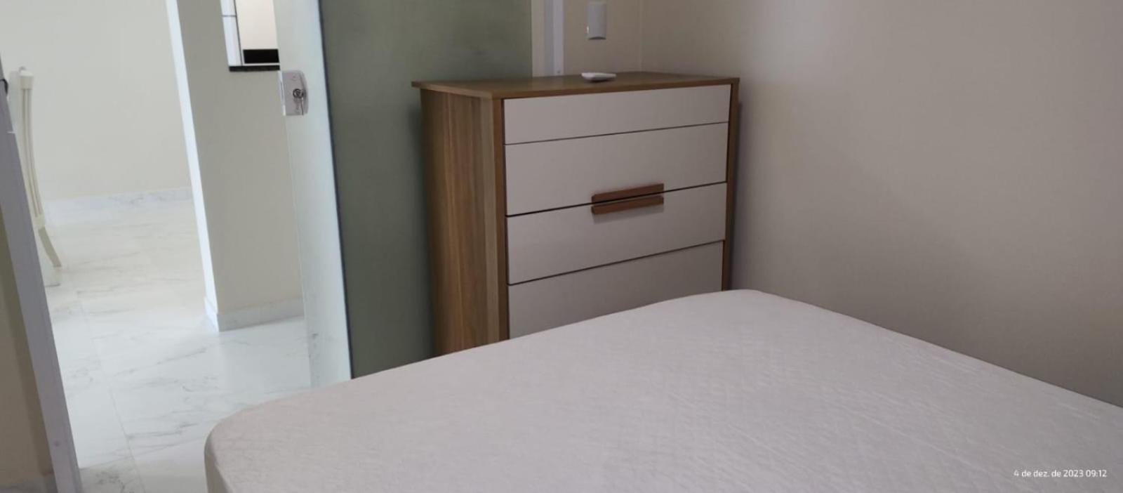 Apartamento de 2 dormitórios no centro de Bombinhas