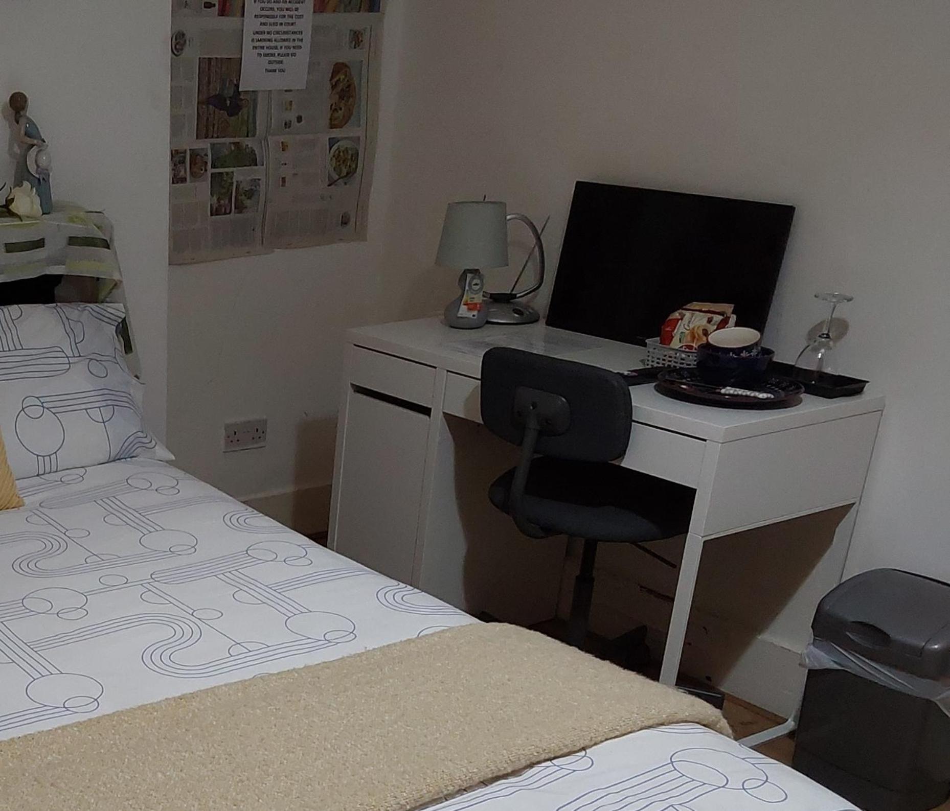 cozy rooms or entire Townhouse in London, close to Tottenham Hotspur Stadium
