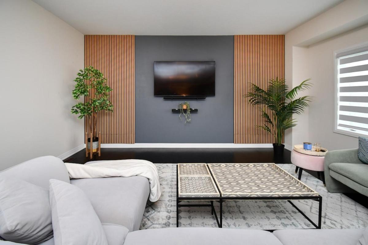 Modern Family Home in Menoke By The Beach