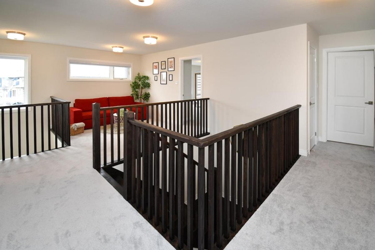 Modern Family Home in Menoke By The Beach