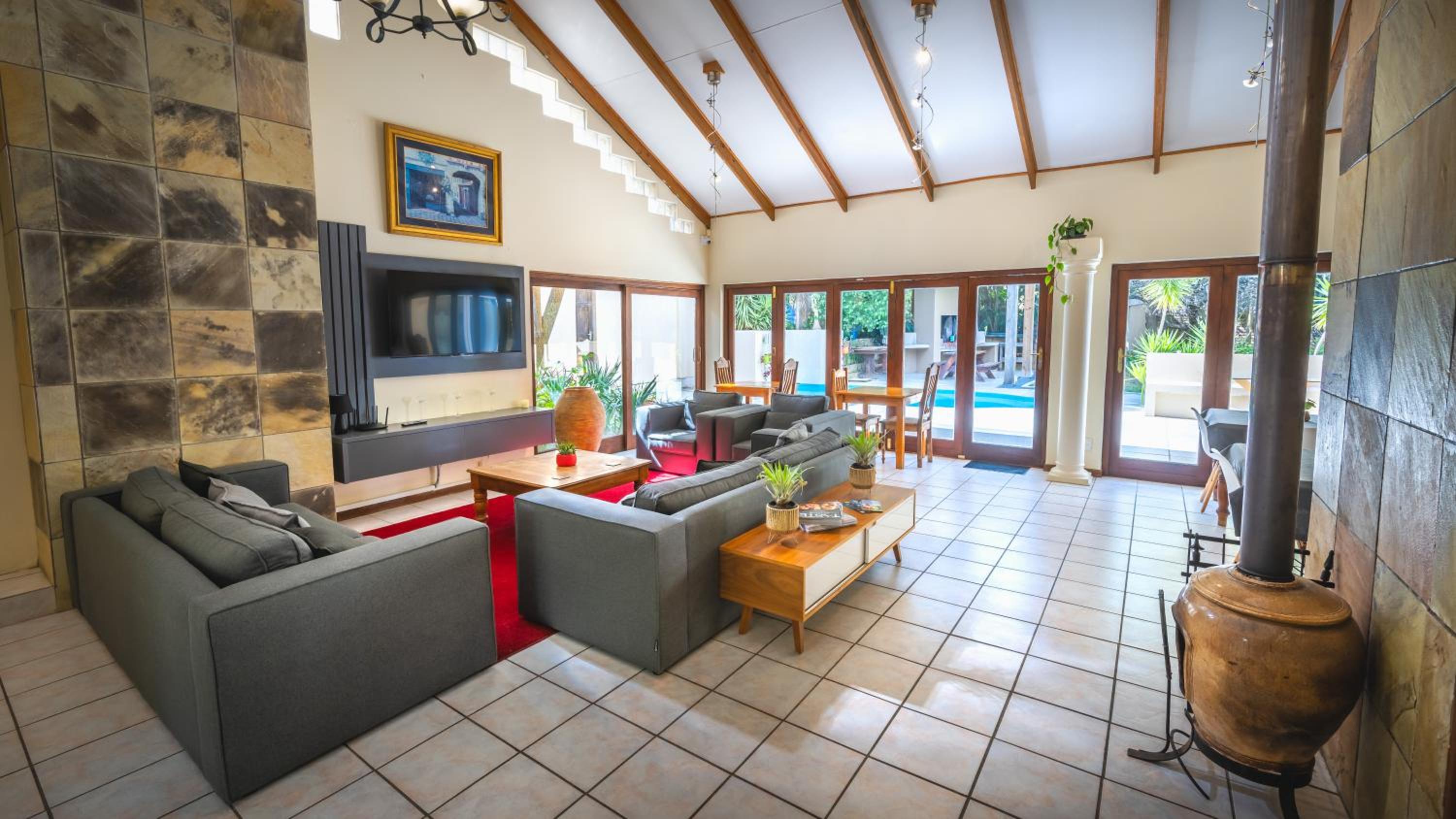 Botanica Guest House