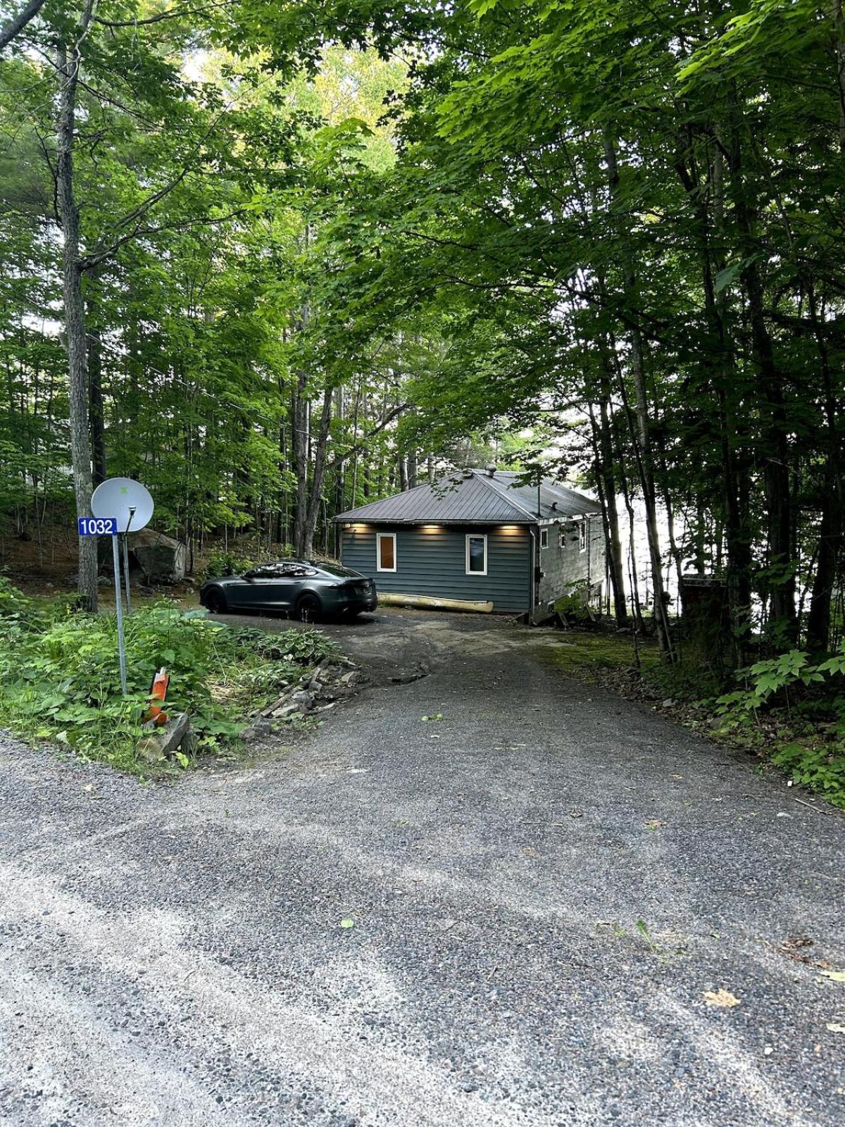 3-Mile Lakehouse