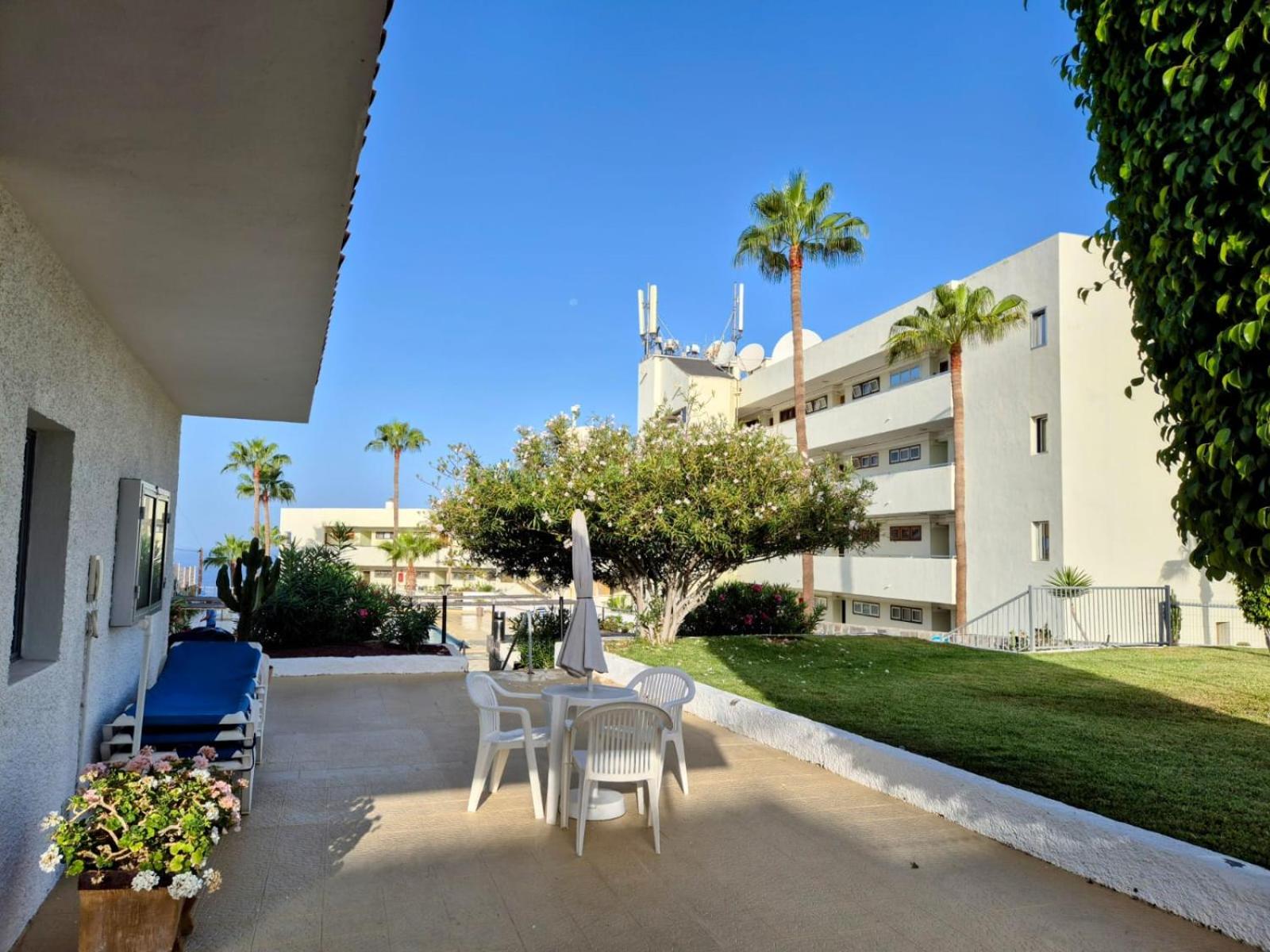 Arenas Negras Apartament Malaga