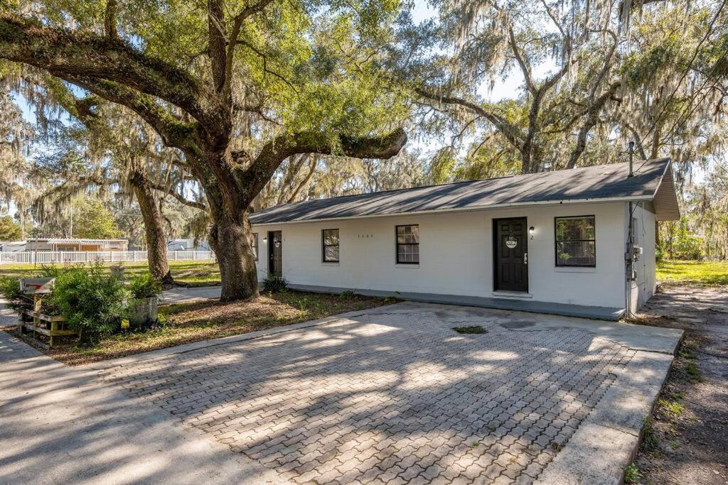 Charming Silver Springs Duplex