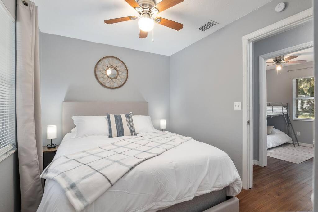 Charming Silver Springs Duplex