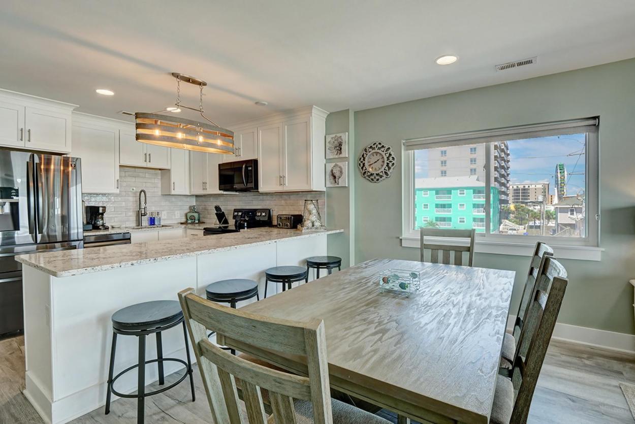 Coconut Cove by Sea Scape Properties