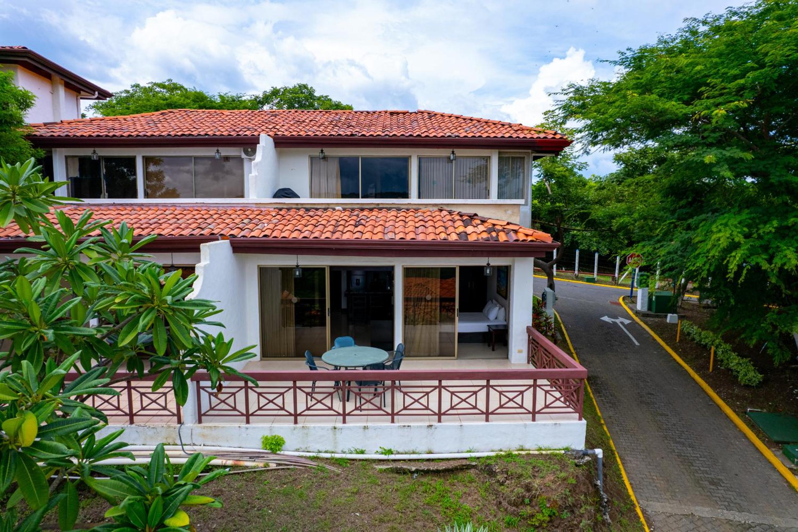Horizon View Condo at Playa Hermosa